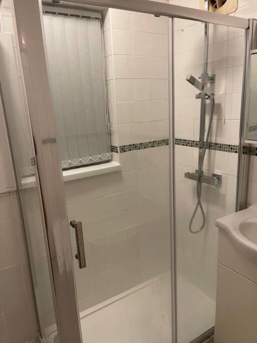 Large Beautiful 3 Bed House In City Of Birmingham Kültér fotó